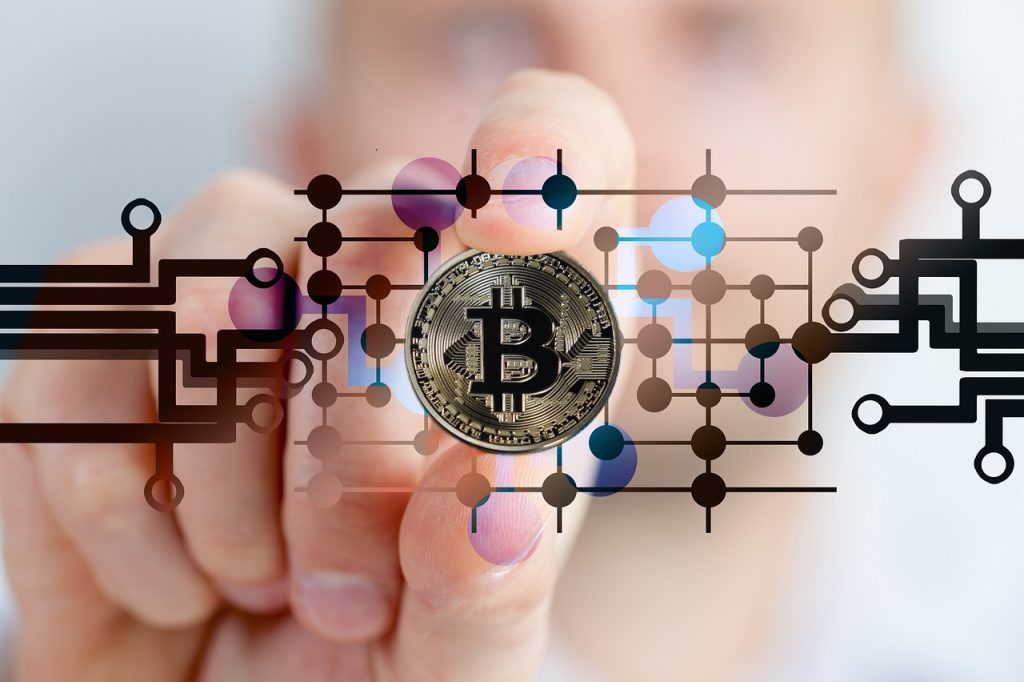 Bitcoin Cash (BCH) berada di urutan kedua koin yang sedang trending dan berada di posisi ke-14 jika dilihat dari segi Market Cap.