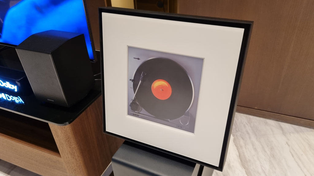 Samsung Music Frame.