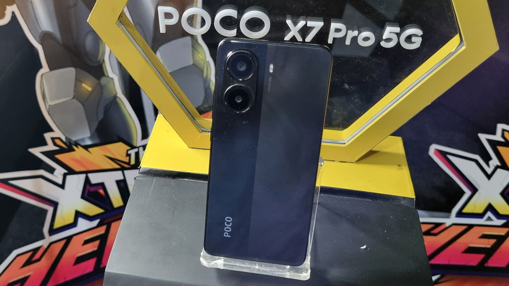 Tampak belakang POCO X7 Pro 5G.