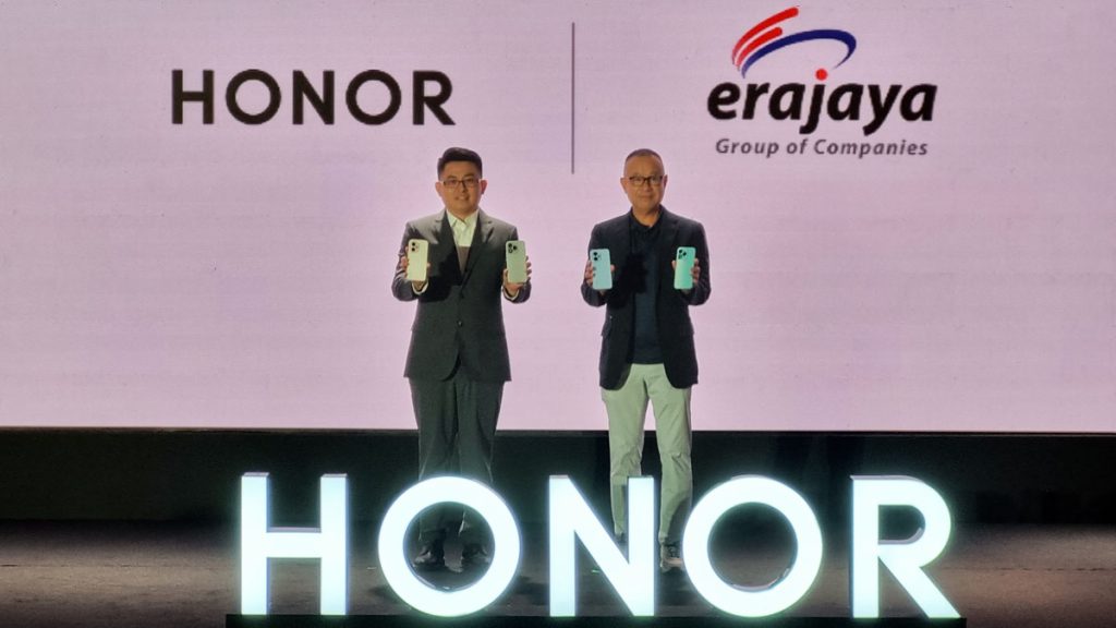 HONOR meluncurkan HONOR seri 400 di Indonesia.