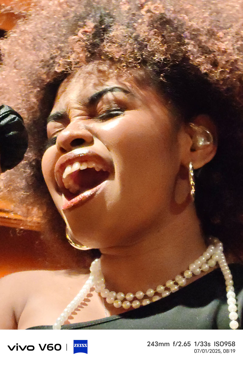 Contoh foto zoom 10x menggunakan vivo V60.