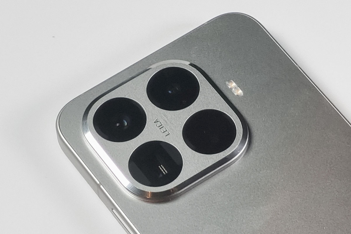 Para kamera belakang Xiaomi 15T Pro.