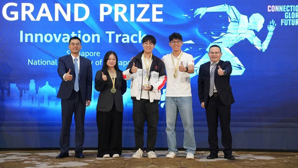 Tim pemenang utama Innovation Competition.