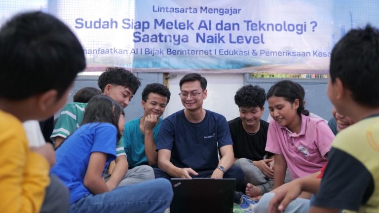 Lintasarta 38 tahun, selenggarakan antara lain Lintasarta Mengajar.