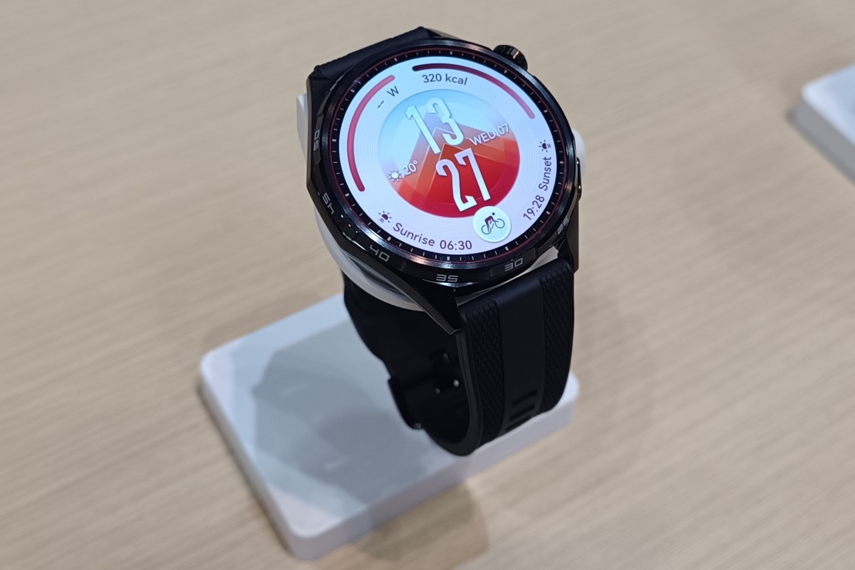 HUAWEI WATCH GT 7.